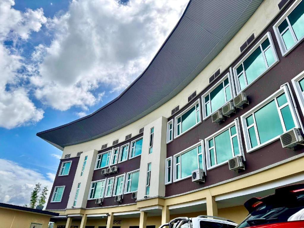 D Arc Hotel Kota Kinabalu Exterior foto