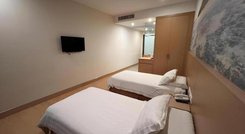 D Arc Hotel Kota Kinabalu Exterior foto