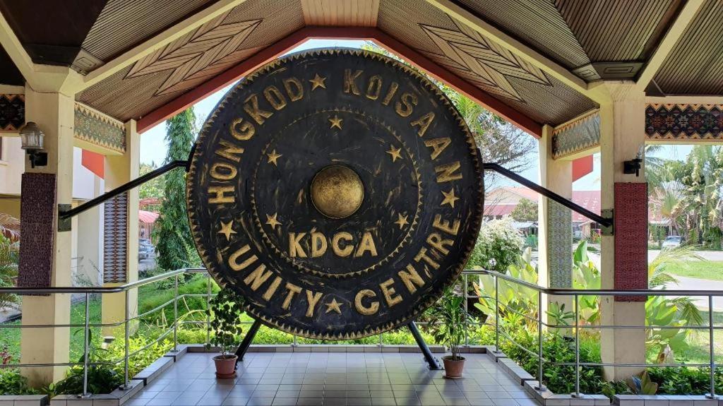 D Arc Hotel Kota Kinabalu Exterior foto