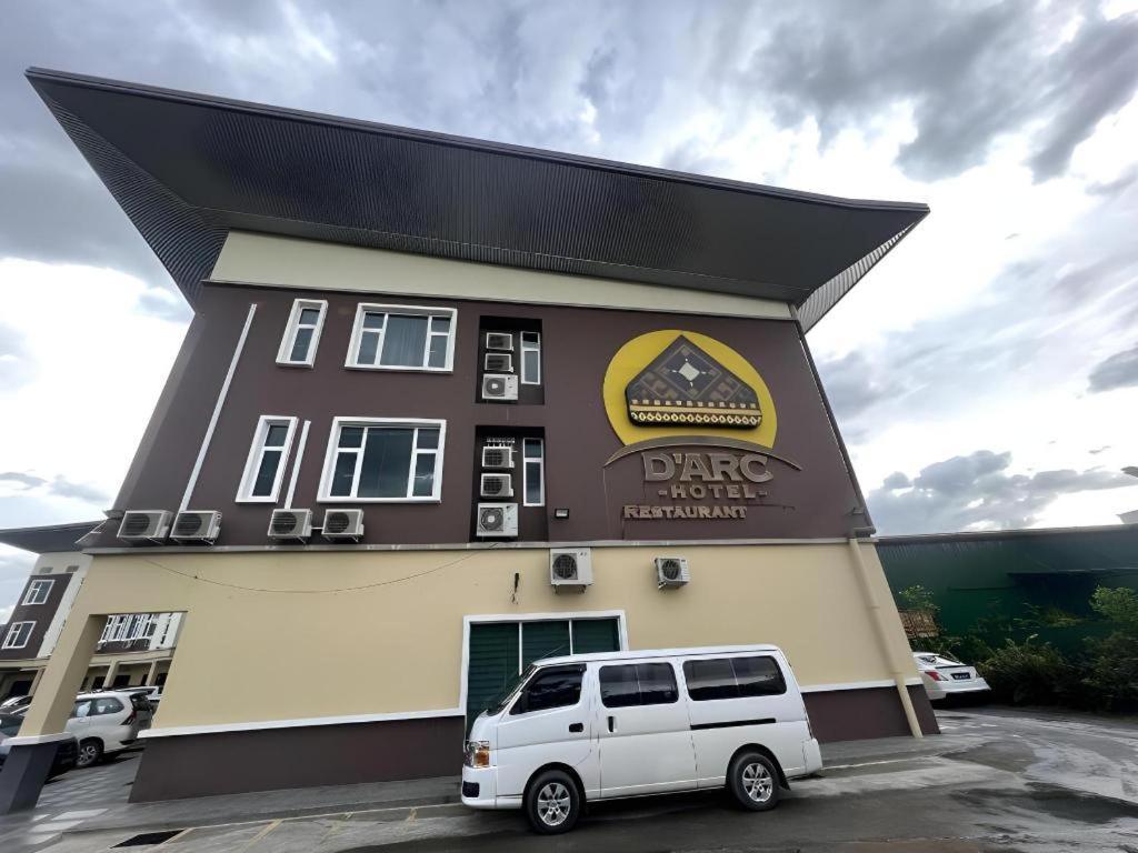 D Arc Hotel Kota Kinabalu Exterior foto